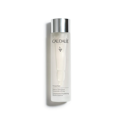 Caudalie Vinoperfect front bottle view showing elegant packaging and instant radiance