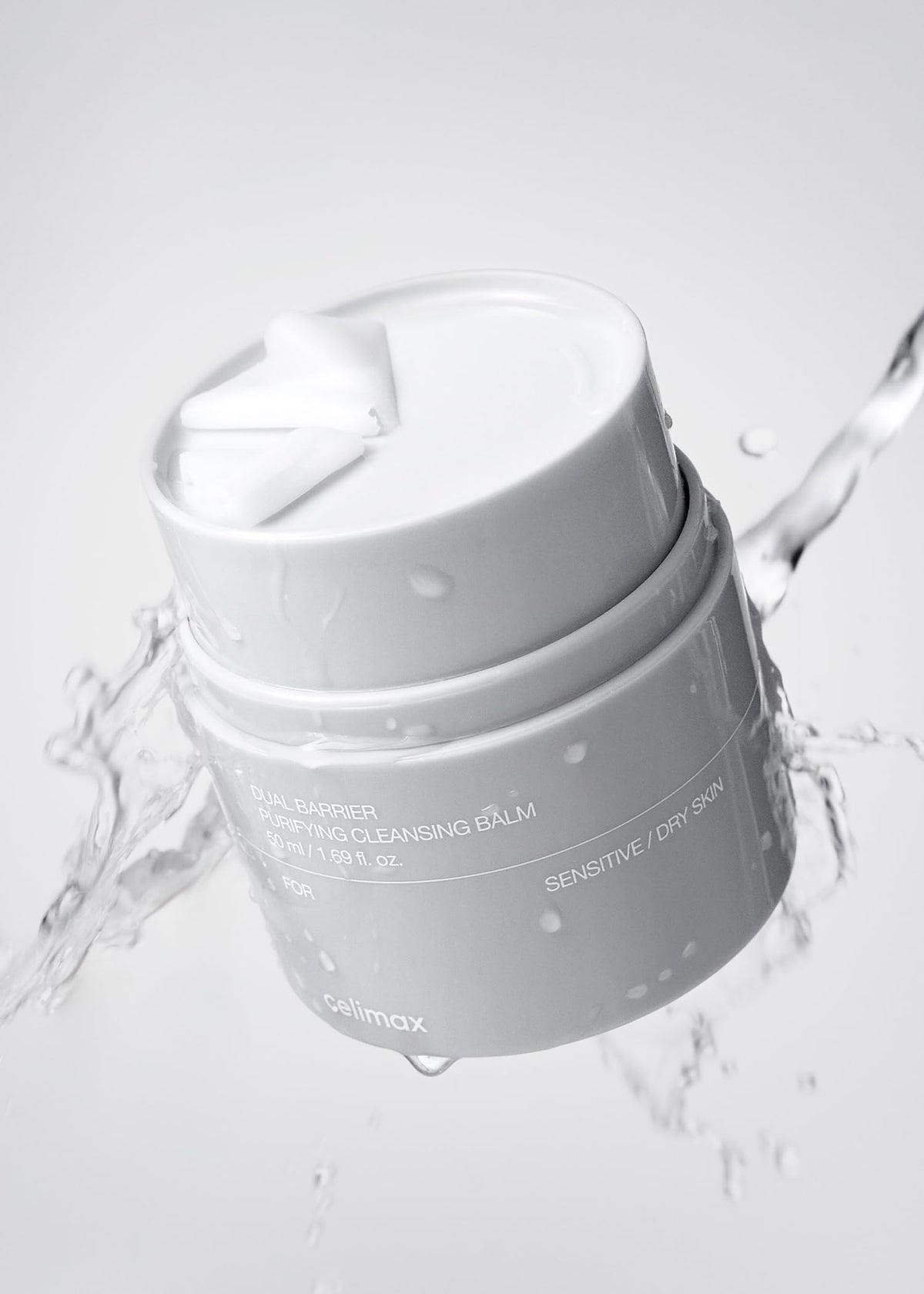 celimax texture close-up of balm melting into oil demonstrating gentle makeup removal