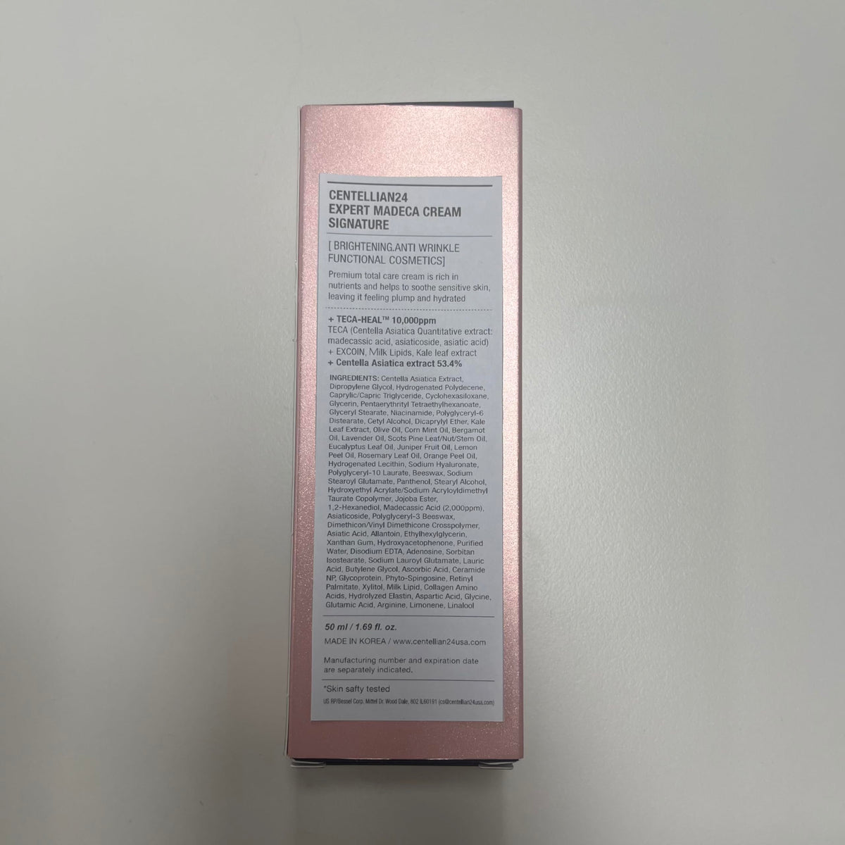 CENTELLIAN 24 product label close-up highlighting key actives and claims