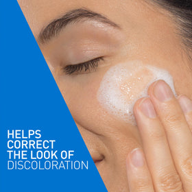 CeraVe pump dispensing cleanser texture for easy application benefit