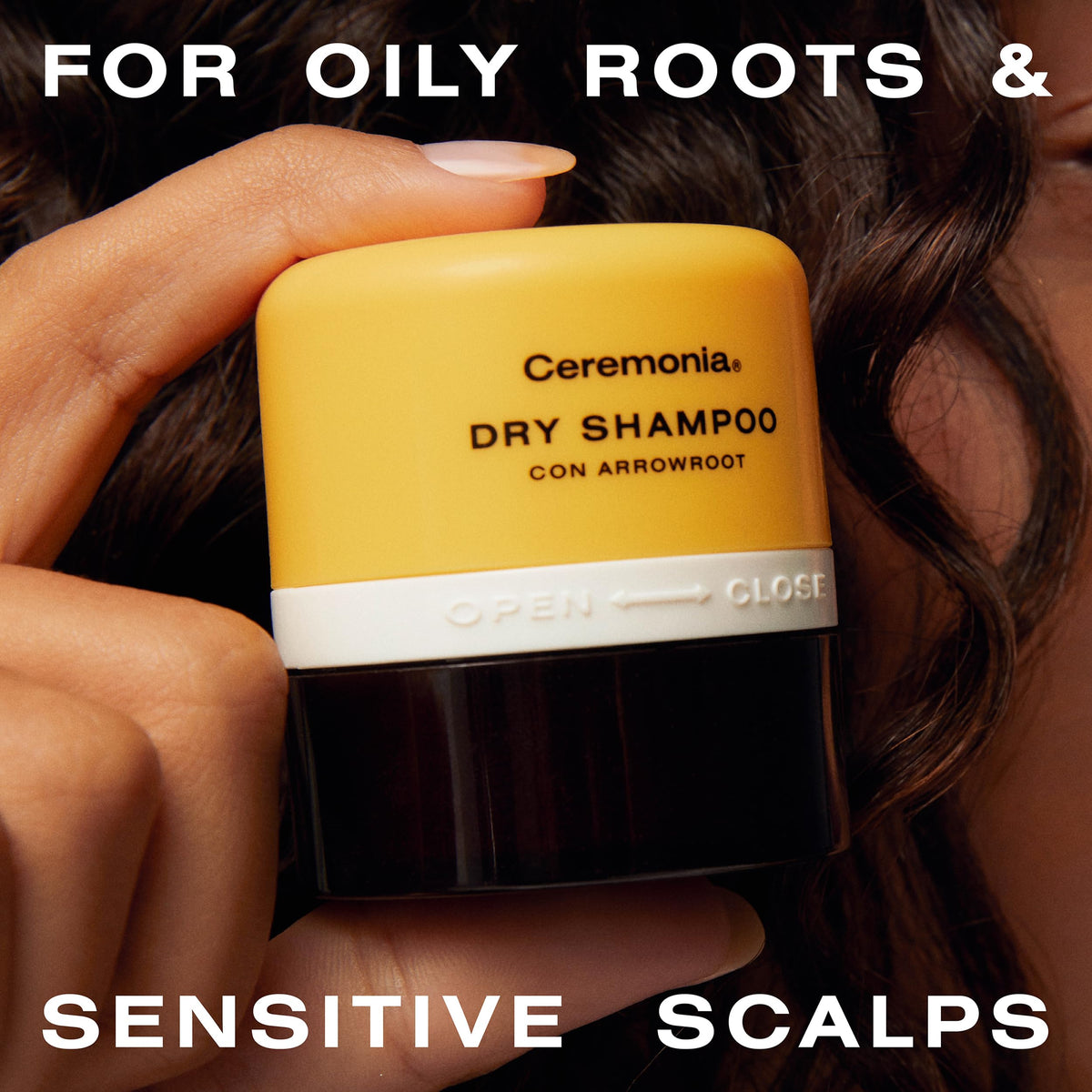 Ceremonia powder texture close-up revealing fine arrowroot and clay for oil absorption
