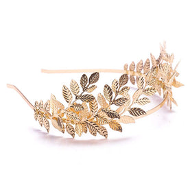 Chargances crown next to hand showing scale and comfortable weight benefit