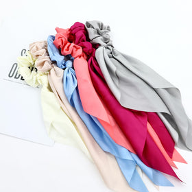 Cinaci flat lay displaying all 12 colors, offering styling variety benefits
