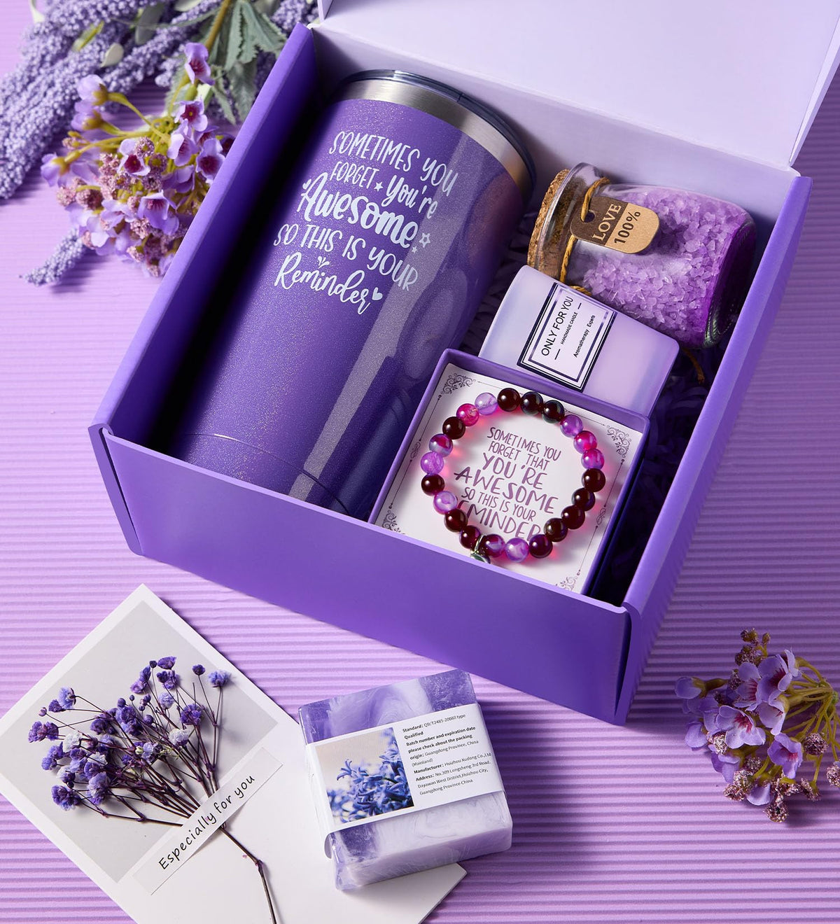 Città Design unboxing lifestyle scene showing presentation and joyful-receiving benefit