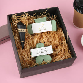 Ciulaiy bachelorette bag lifestyle staging showing ready-to-gift favors