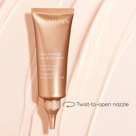 CLARINS Kangaroo Flower extract close-up conveying botanical firming benefit