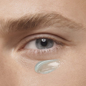 CLARINS Men application in hand demonstrating easy, mess-free roll-on use