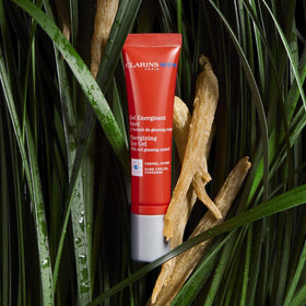 CLARINS Men gel texture closeup highlighting lightweight hydrating consistency