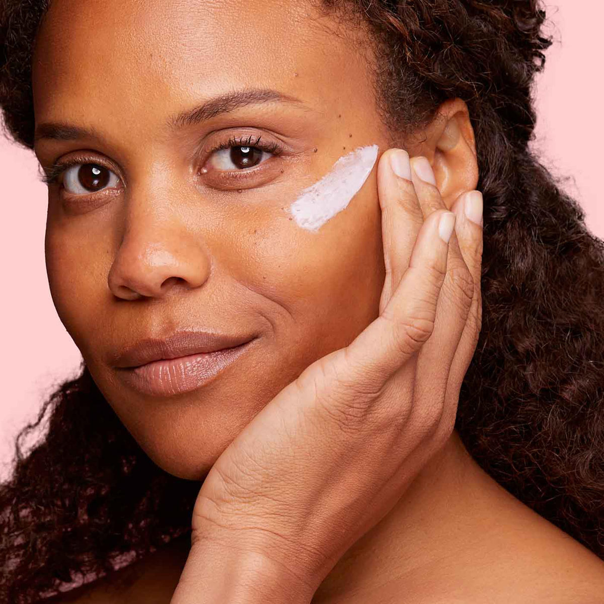 Clarins product label and ingredients list for informed ingredient benefit