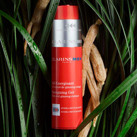 CLARINS before and after mattified skin reducing shine for a refreshed look