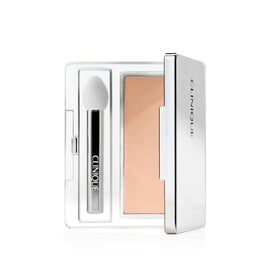 Clinique compact front view highlighting Daybreak shade and portable design