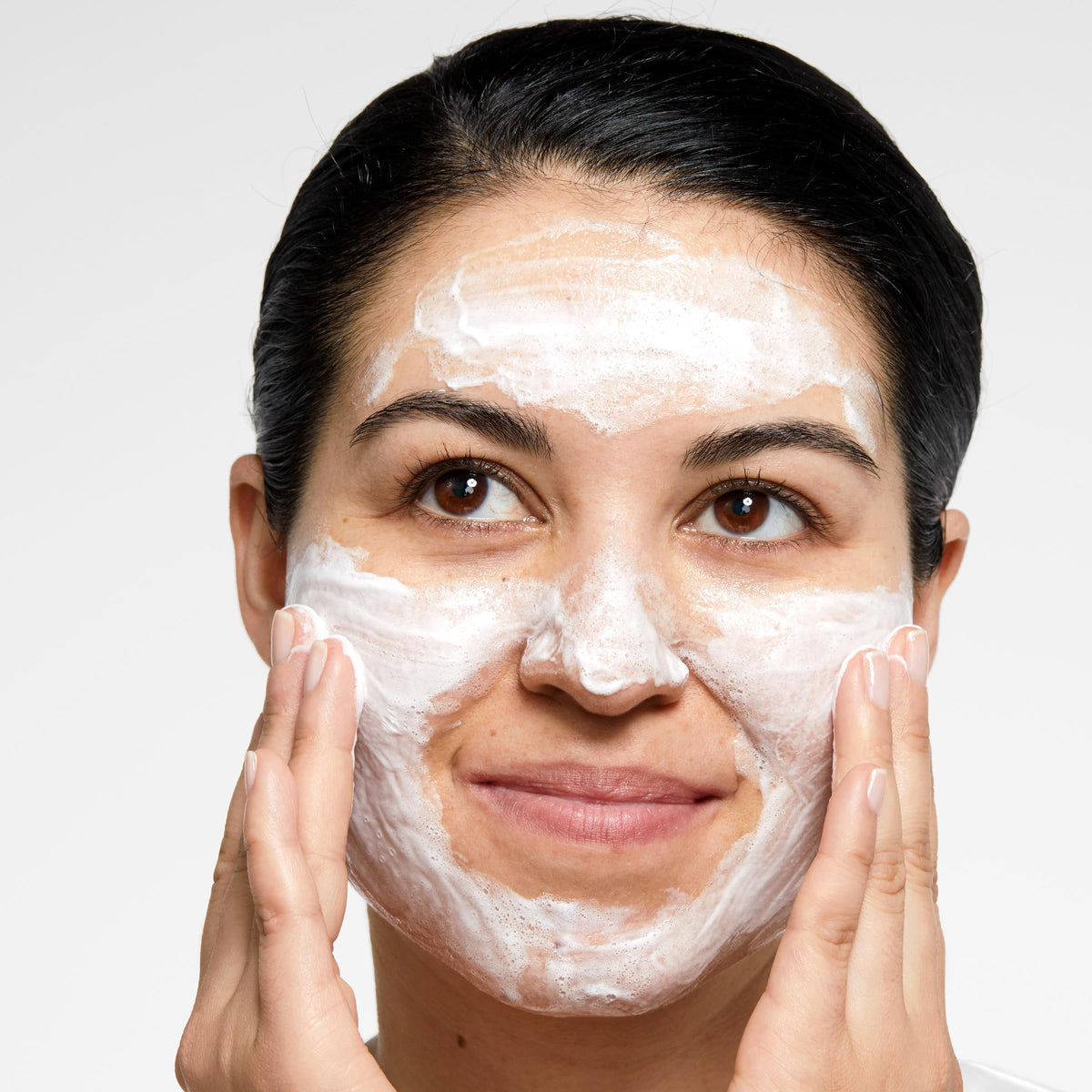 Clinique label detail highlighting ingredients and clinical formulation benefit