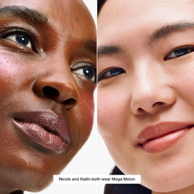 Clinique Chubby Stick applied on lips illustrating natural, buildable color
