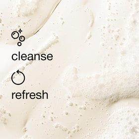 Clinique texture close-up foam demonstrating gentle oil removal benefit