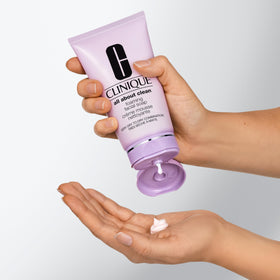 Clinique hyaluronic acid and glycerin visual highlighting hydrating benefit
