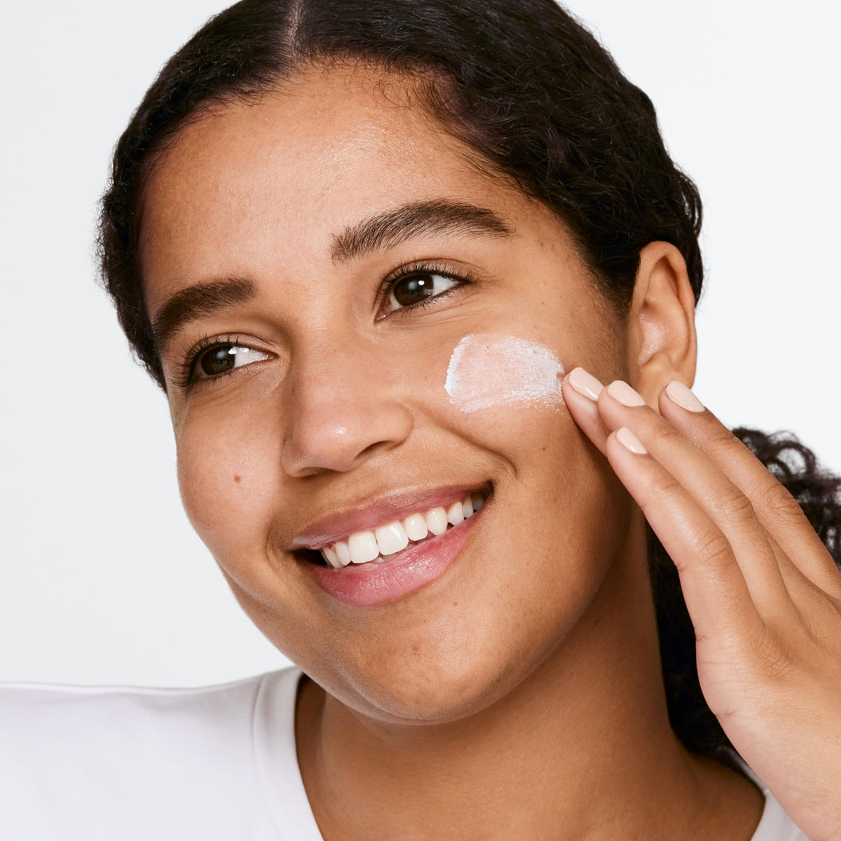Clinique ingredient label highlighting salicylic acid for pore-refining benefit