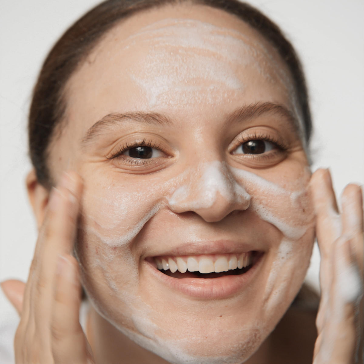 Clinique ingredients label detail highlighting salicylic acid and benefits