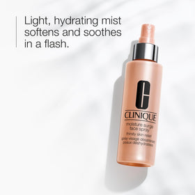 Clinique Moisture Surge close-up mist spray demonstrating fine texture that hydrates evenly