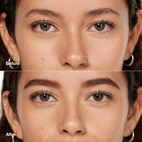 Clinique Quickliner close-up of ultra-fine tip for precise strokes