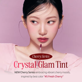 CLIO PROFESSIONAL applicator wand demonstrating smooth, precise application benefit