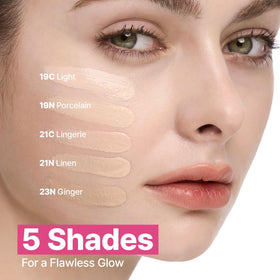 CLIO PROFESSIONAL model applying cushion illustrating quick, flawless coverage benefit