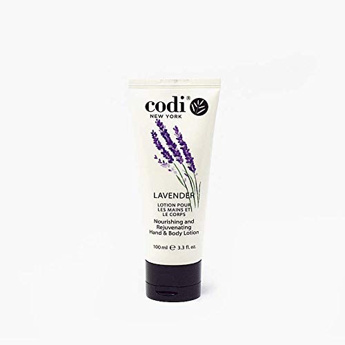 Codi N Codi ingredients label close-up highlighting vitamins and lavender