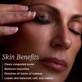 COLLEEN ROTHSCHILD balm melting into oil on skin to dissolve makeup effectively