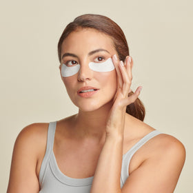 Colorescience close-up of hydrogel texture highlighting cooling hydration