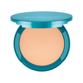 Colorescience compact front view showing shade label and portable protection
