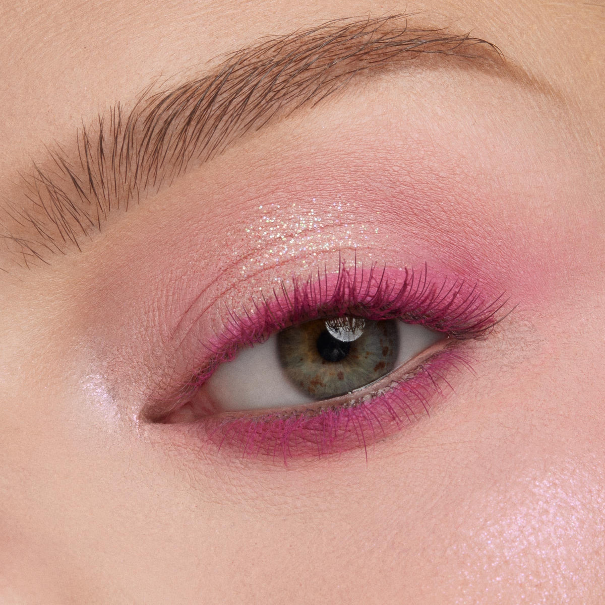 ColourPop Cloud Spun texture swipe of matte and metallic shades, demonstrates buttery payoff