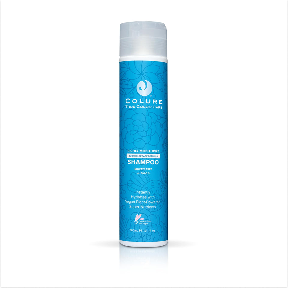 COLURE front packaging showing 10 oz bottle and clean design benefiting shelf visibility