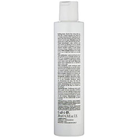 Comfort Zone dispensing toner from open cap, illustrates easy controlled application