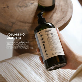 Common Ground pump and label detail highlighting pH5.5 and vegan formula