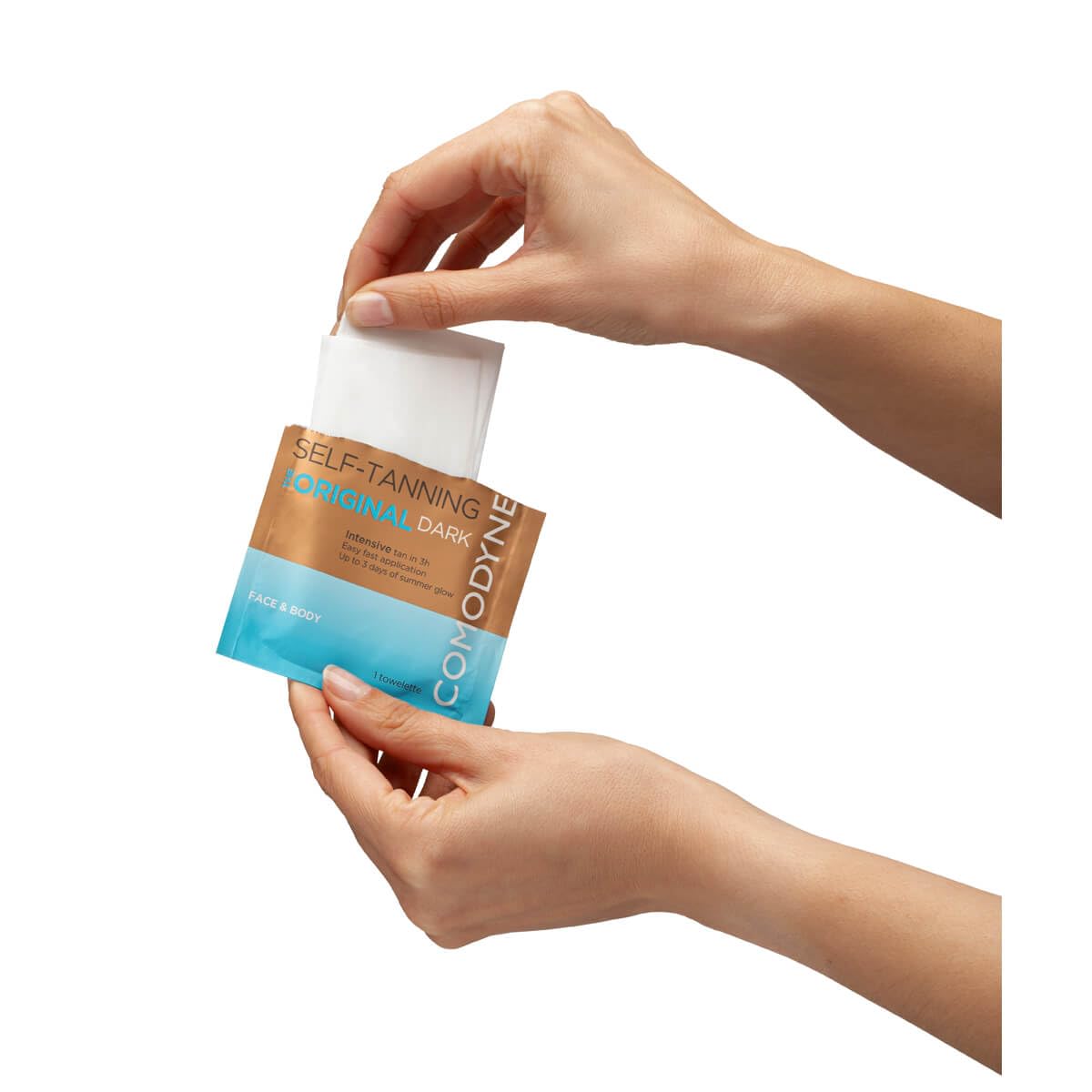 Comodynes wipe texture closeup illustrating moisturizing formula and smooth, streak-free application
