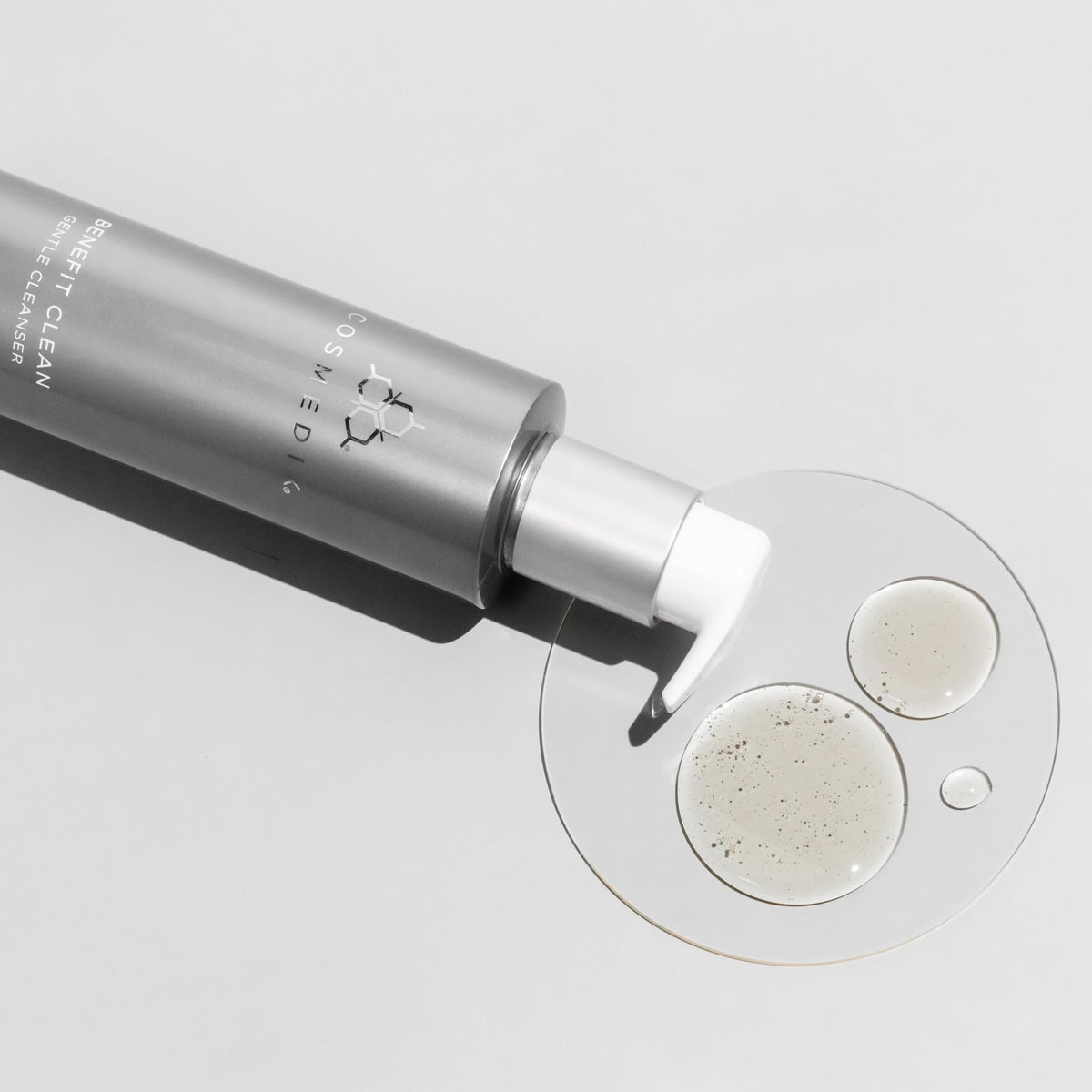 COSMEDIX sandalwood and amaranth botanical visual for soothing benefit