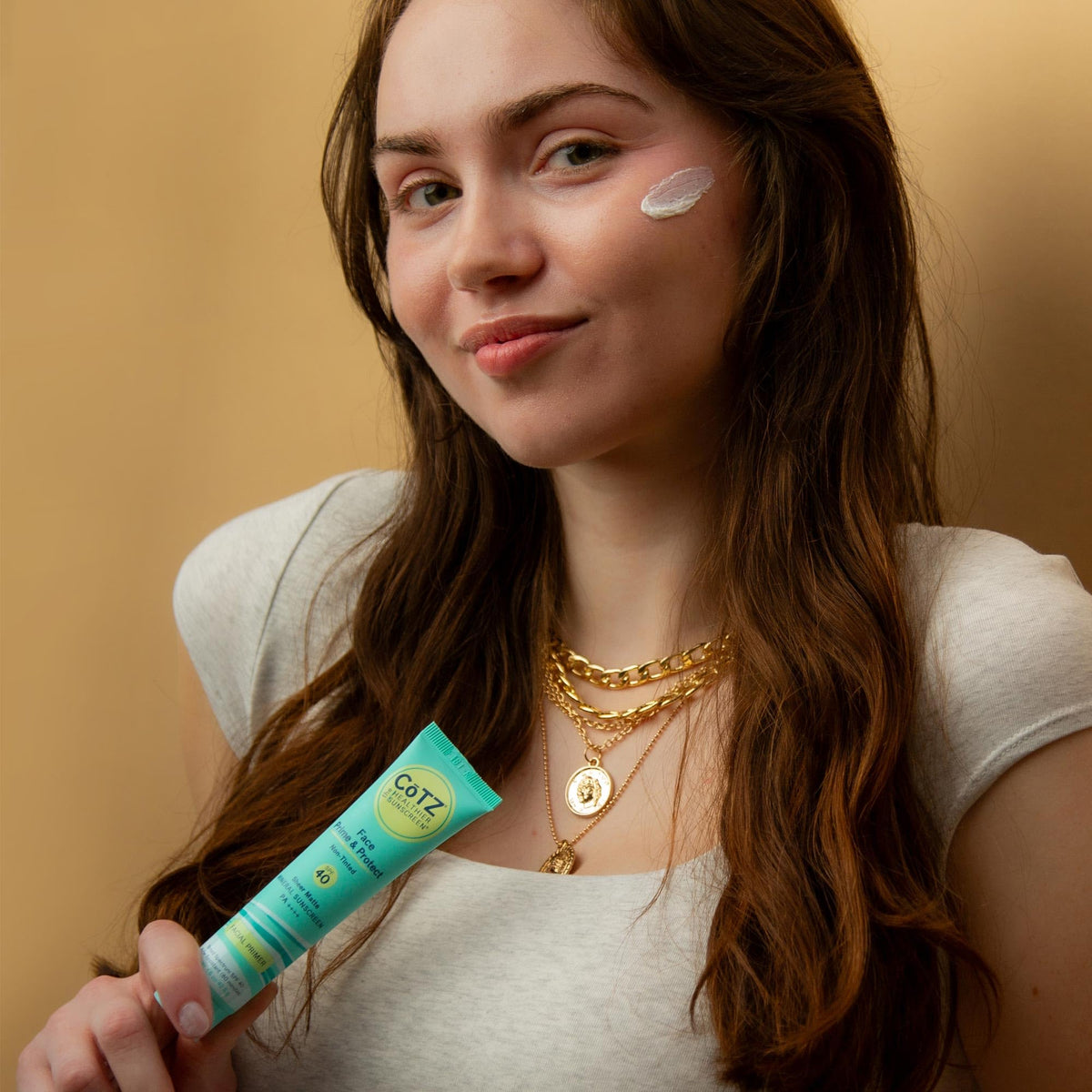 CoTZ on model showing matte, shine‑controlling finish