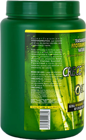 CrecePelo cream texture closeup highlighting rich botanical hydration