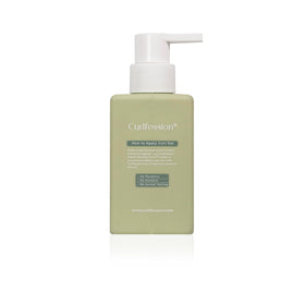 CURLFESSION gel texture on pump illustrating smooth application benefit