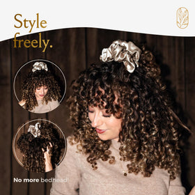 Curlfriend Collective elastic core detail showing robust stretch for secure, comfortable hold