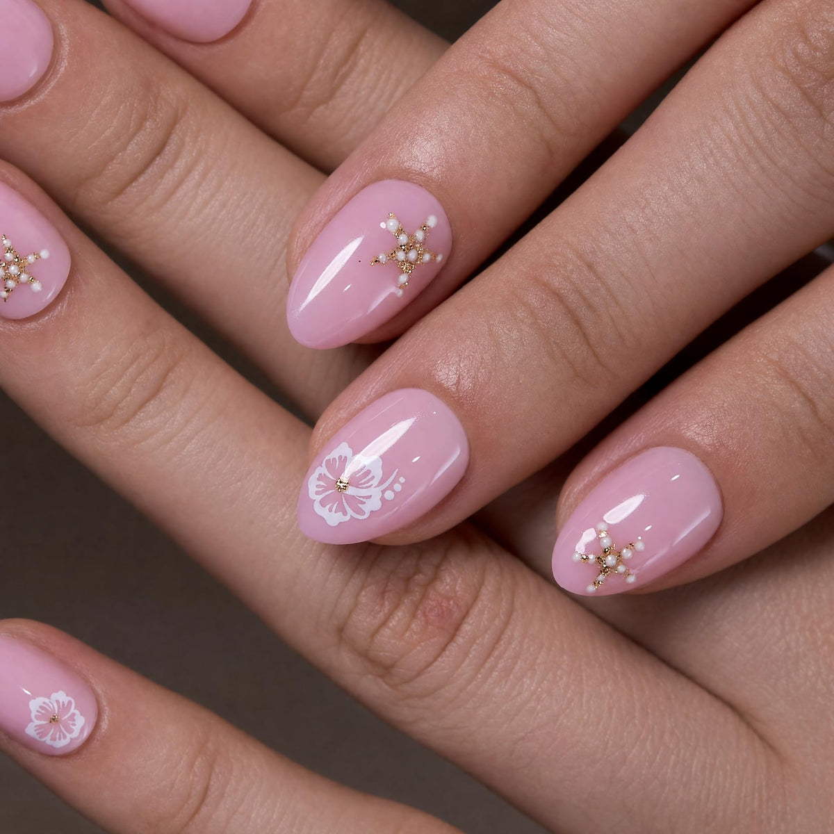 CurvLife soft gel texture close-up highlighting salon-quality shine