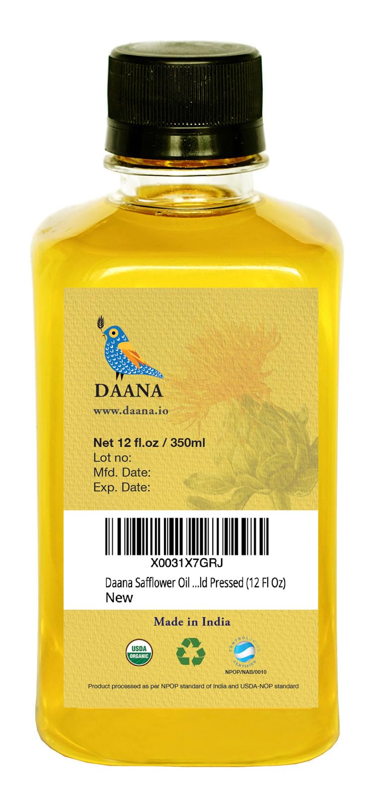 DAANA oil applied to scalp demonstrating conditioning and reduced breakage