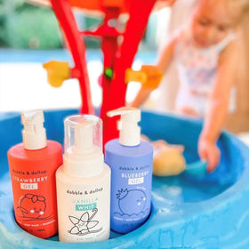 Dabble & Dollop ingredient label close-up highlighting hypoallergenic and clean formula