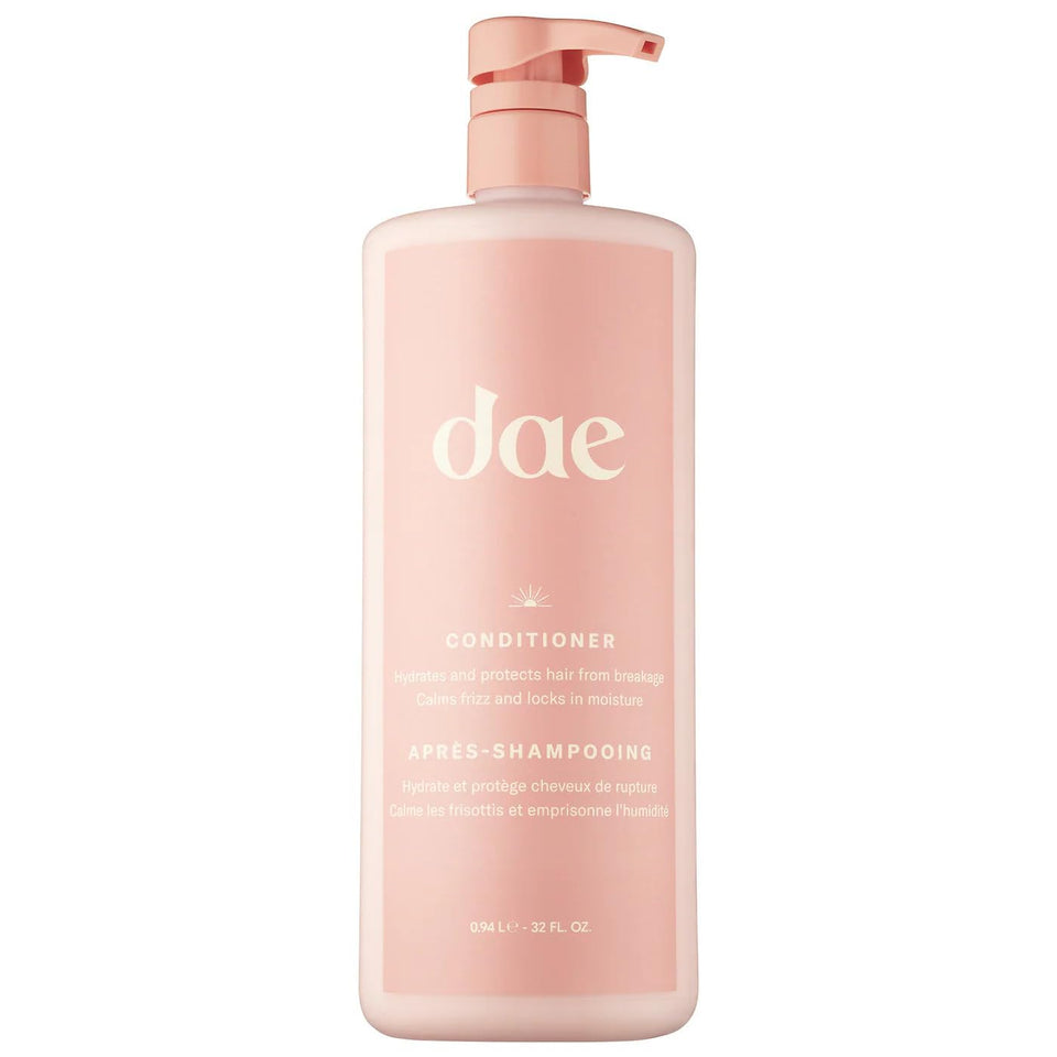DAE bottle front view showing 32 oz label and benefits