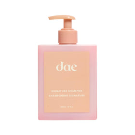 DAE front packaging showing 10 oz bottle and clear branding for gentle cleansing