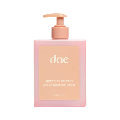 DAE front packaging showing 10 oz bottle and clear branding for gentle cleansing