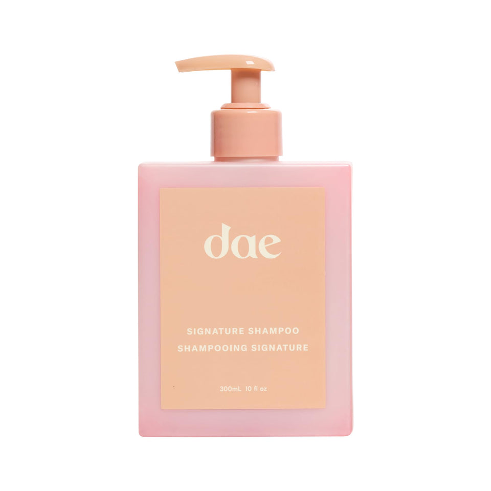 DAE front packaging showing 10 oz bottle and clear branding for gentle cleansing