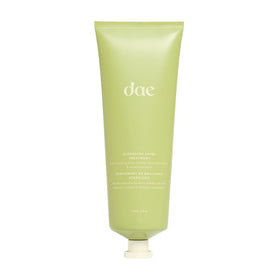 DAE Stargloss front packaging showing 6 oz tube and clean branding benefits shine