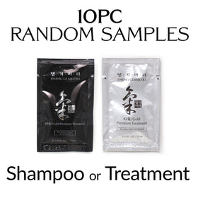 Daeng Gi Meo Ri shampoo foam texture illustrating gentle lather and hydrating feel