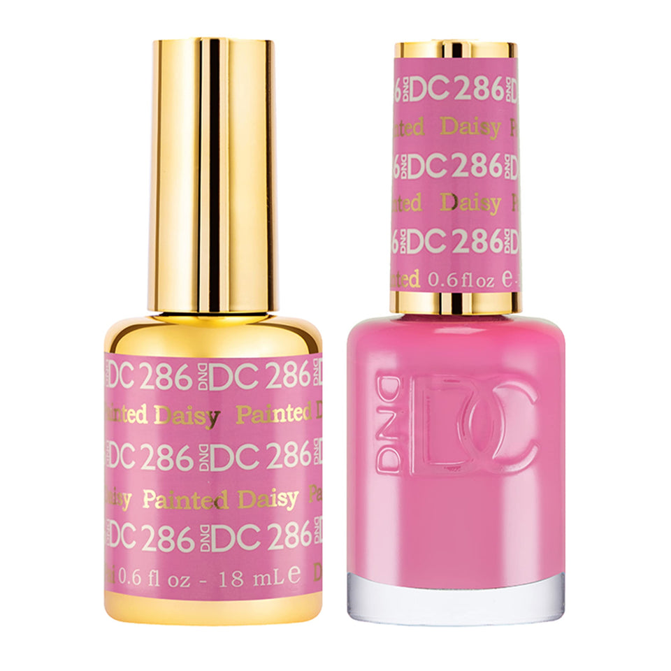 DAISY DND front packaging showing matching gel and lacquer for a coordinated manicure