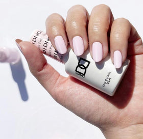 DAISY DND lid label close-up showing shade name and clarity